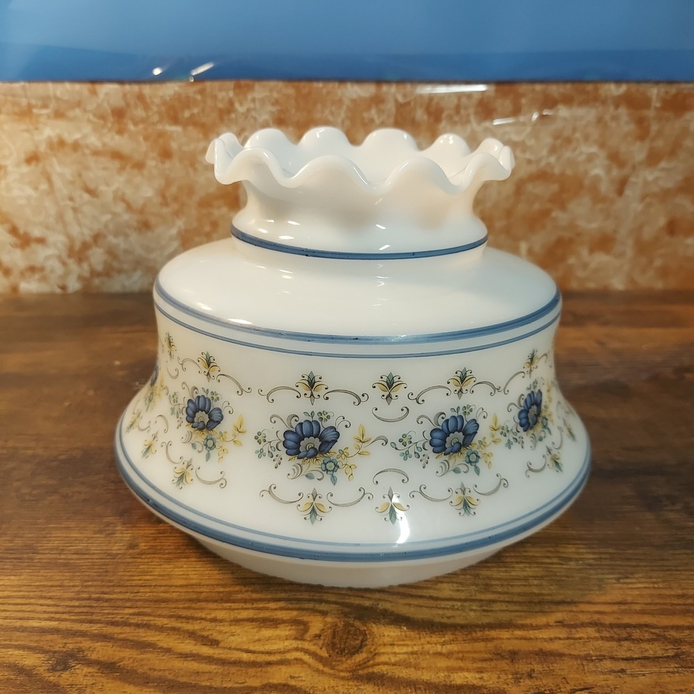 Vintage 5.5" Quoizel Abigail Adams Blue GWTW Glass Light Shade Only 6" Fitter
